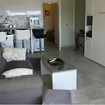 Confort Vue Apartament *